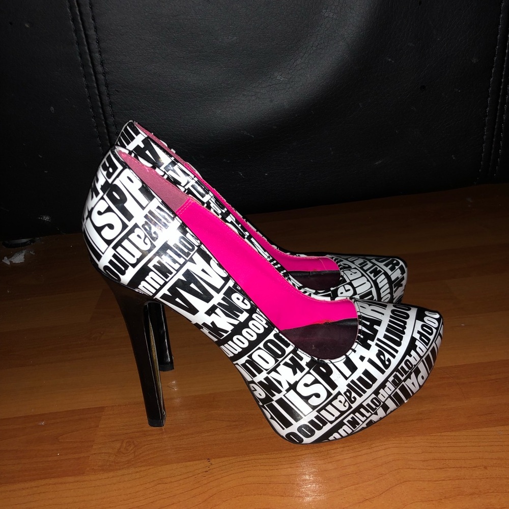 Charlotte Russe Heels - black and white
